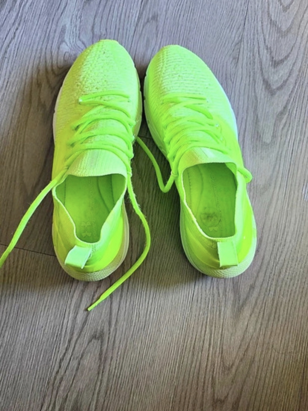 Under Armour Speedform 20 Athletic Shoes Green US 10.5